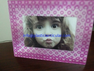 China PLASTIC LENTICULAR dot lenticular frames 360 3d fly eye photo frames prints supplier